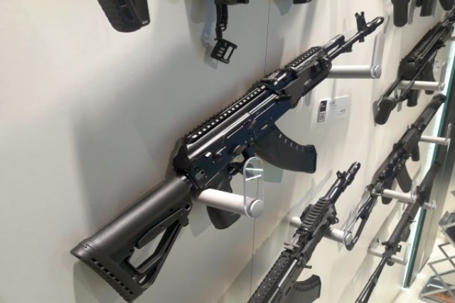 Kalashnikov Confirms 100% Technology Transfer to India for AK-203 Assault Rifles 