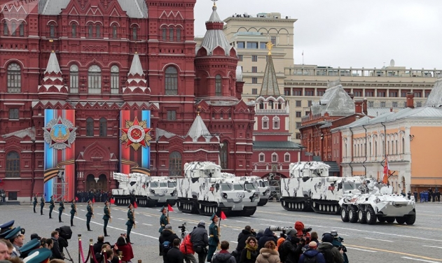 Russia Showcases New Tor-M2DT, Pantsir-SA Missile Systems At Victory Day Parade