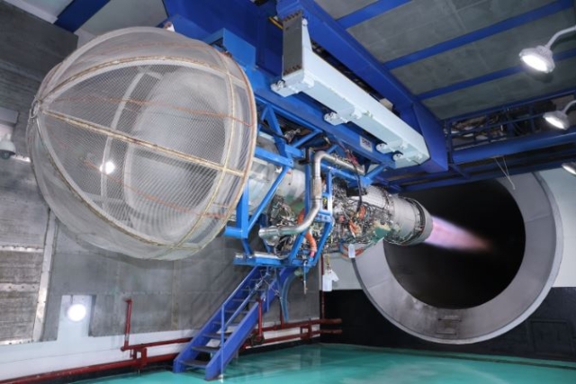Hanwha Introduces New KF-21 Engine Prototype at FIA-24