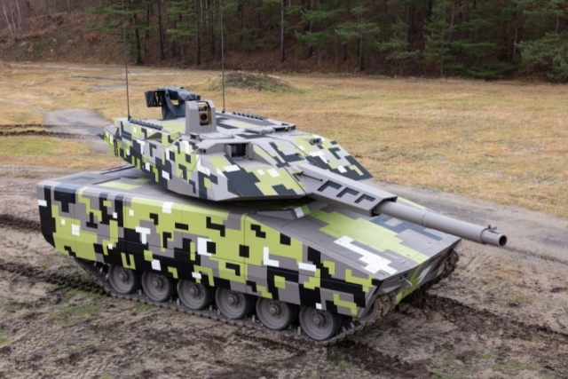Rheinmetall Unveils Lynx 120 Mechanized Fire Support Vehicle