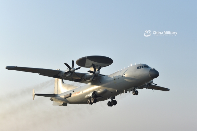 China Reveals AWACS Plane with Aerial Refueling
