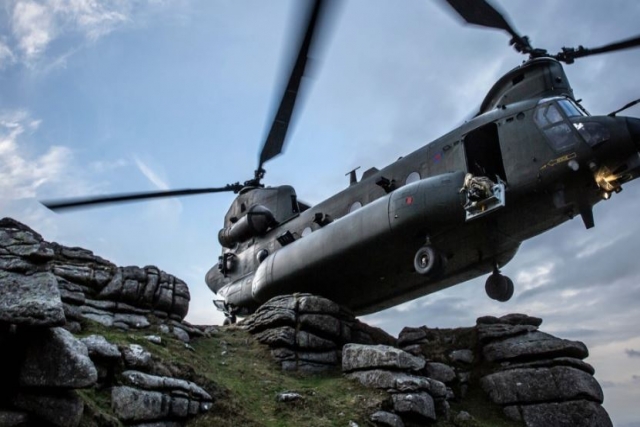 U.K. to Acquire 14 Boeing Chinook Helicopters
