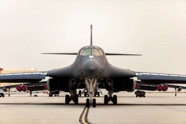 USAF Global Strike Command Divestitures 17 B-1B Aircraft, Moves Towards B-21 Raider