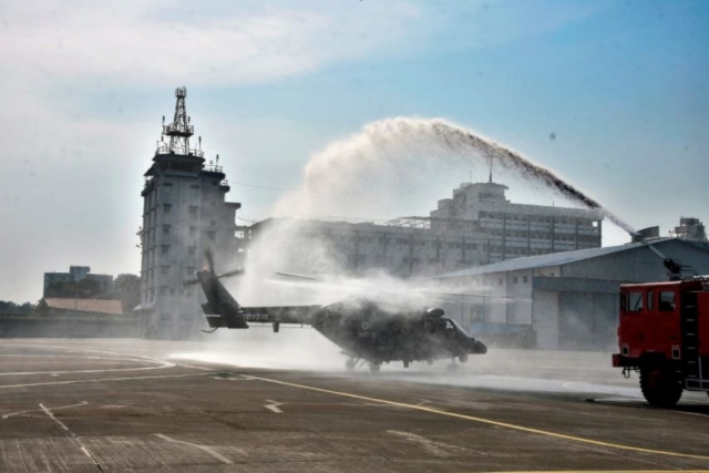 Indian Navy Inducts ALH MK III Helicopters