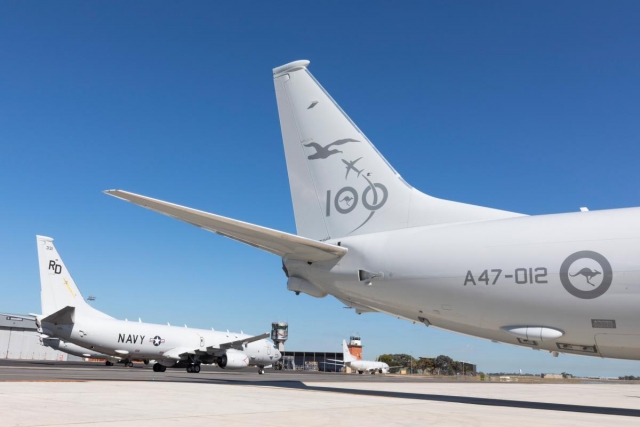 Australia’s KC-30A Refuels USN P-8A Poseidon MPA for the First Time