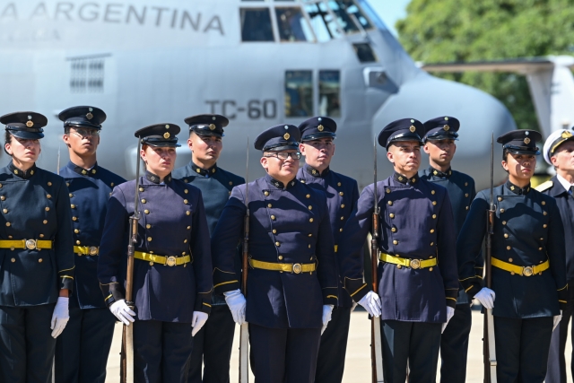 Argentina Receives C-130 Aircraft Donated by the U.S.