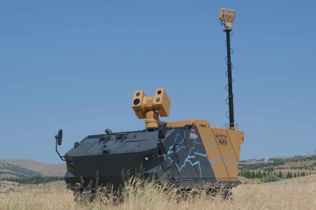 Turkey to Unveil Directed-Energy Weapon Mounted on Tracked Vehicle at IDEF 2025