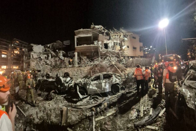 Iran Strikes Tel Aviv in Missile Barrage After Israeli Assault Kills Top IRGC Leaders