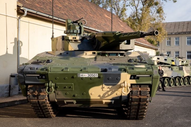 Rheinmetall Hands Over First Lynx IFV to Hungary