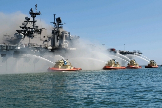 COVID-19 Outbreak Abroad Wasp-Class Ship USS Essex, Many Crew Replaced