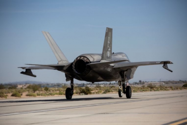 U.S. Marines at Yuma Conduct First Ever F-35B Flights on Narrow, Shortened Runways