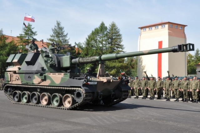 Poland, Ukraine Sign $650M Deal for Krab Howitzers