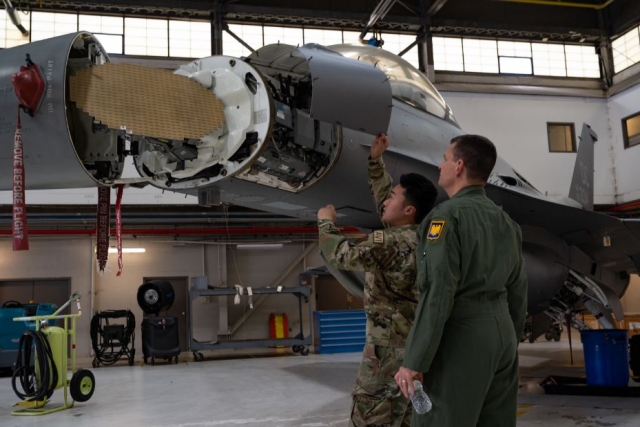 Air National Guard’s Upgraded F-16 AESA Radars Allow it to Defeat Cruise Missiles
