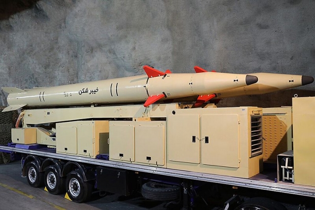 Iran Unveils 1400 Km Ballistic Missile with Maneuvering Warhead
