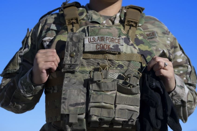 U.S. Aircrews to get New Body Armor Carrier Systems