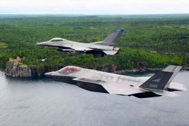 NATO's Nuclear Deterrence Posture Vs Russian Threats to Use Nuclear Weapons