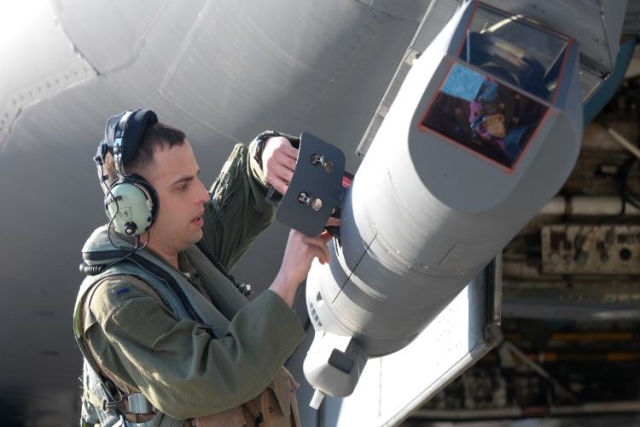 Lockheed Martin’s Updated Sniper Targeting Pod to Link F-16s, F-35s, Missile Systems