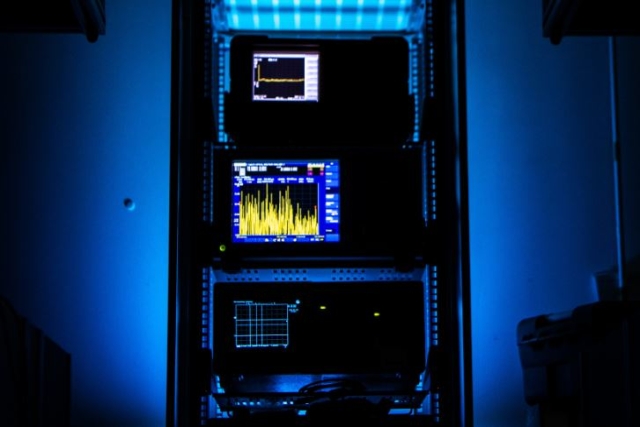 U.K. Develops Quantum Atomic Clock Losing 1 Second Over Billions Of Years