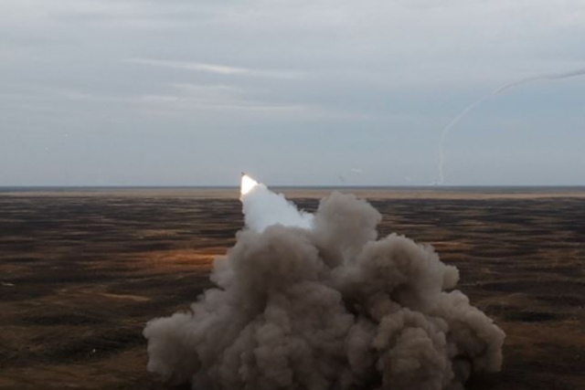 Russian TOR, Buk SAMs Shoot Down Cruise Missiles Flying Below 10M Altitude