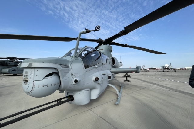 Bell to Ship Final Six AH-1Z Attack Helicopters to Bahrain in 2023