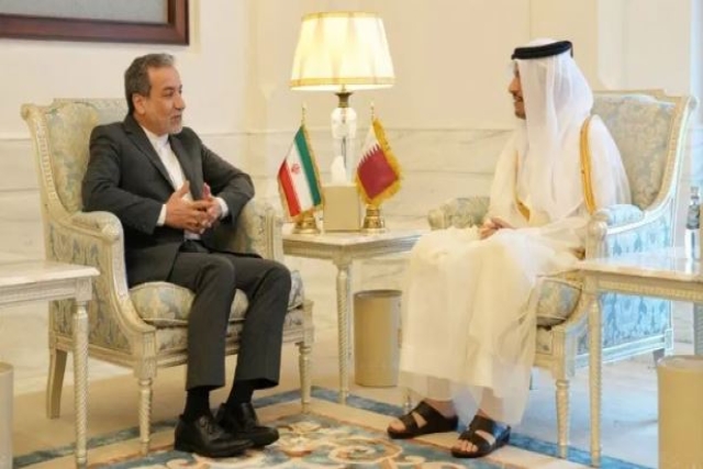 Fearing Israeli Attack, Iranian FM Attempts Support from Arab States