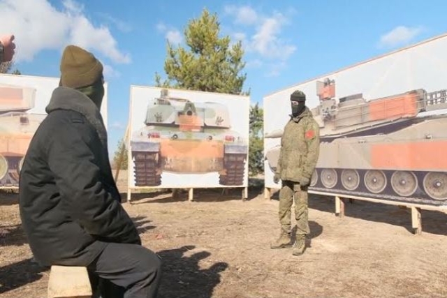 Russian T-90 Tank Crew Being Trained to Defeat NATO Tanks