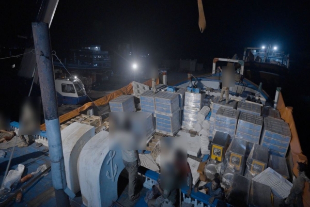Yemeni National Resistance Force Seizes 750-Ton Weapons Shipment from Iran to Houthis; Iran Denies