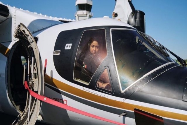 U.A.E.'s Sheikha Mozah Bint Marwan Al Maktoum First Woman to Pilot AW609 Tiltrotor