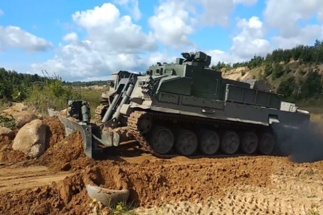 Russian Forces using UBIM Combat Engineering Vehicle to Clear Obstacles in Ukraine