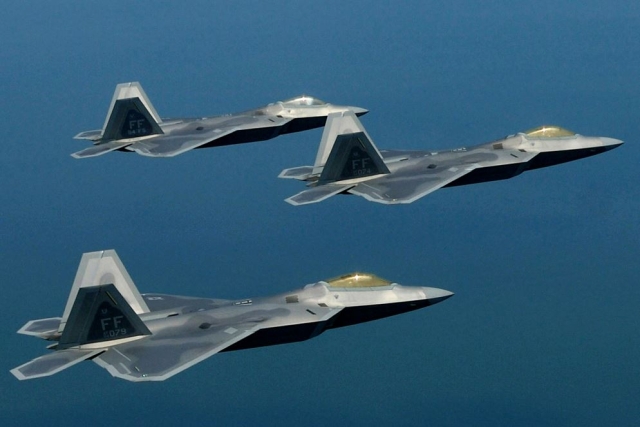 BAE Systems to Sustain F-22 Raptor's Electronic Warfare System