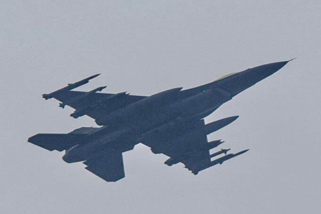 Ukrainian F-16s Strike Russian Ground Targets With Guided Bombs