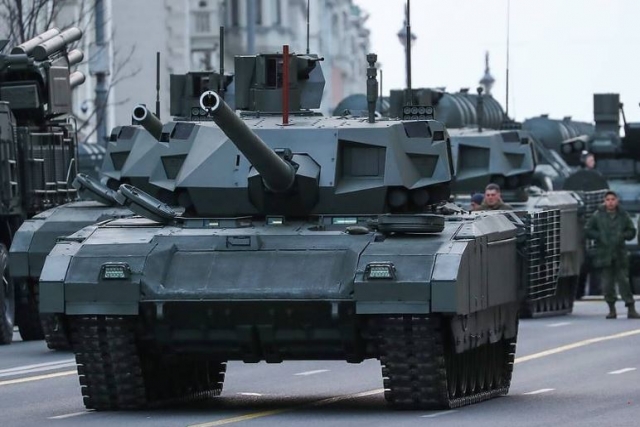 Russia's Uralvagonzavod to Display T-72-based Armored Vehicle, T-80SM Tank at Army-2022