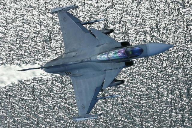 Sweden Courts Philippines to Buy Gripen Jets