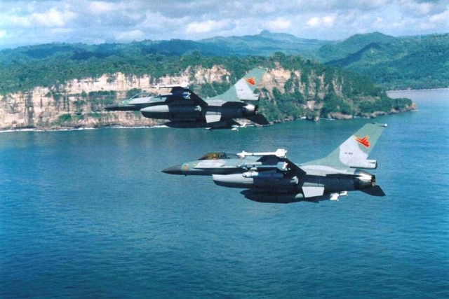 Indonesia Plans to Modernize its Su-30, F-16 Aircraft Fleet