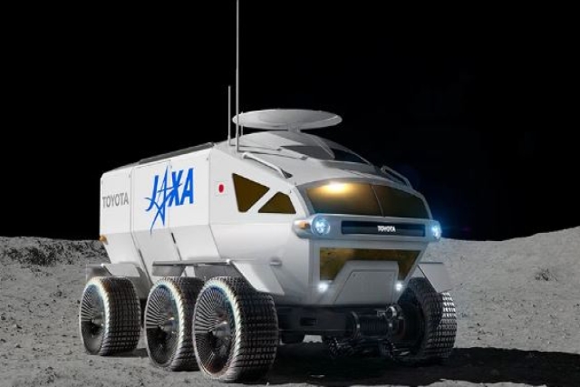 Mitsubishi, Toyota Developing SUV to Drive on Moon's Surface without Spacesuits, India's ISRO to be in Project