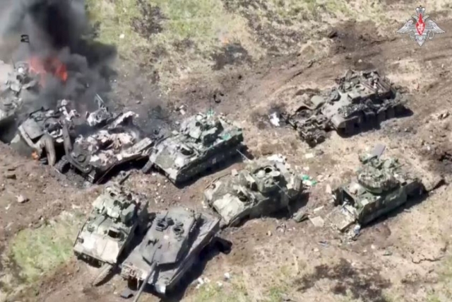 Heavy Equipment Loss for Ukraine in Summer Assault; Russia Accelerates Arms Production