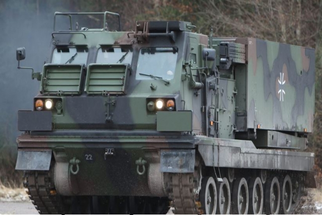 Germany Transfers MARS II MLRS, PzH 2000 Howitzers to Ukraine