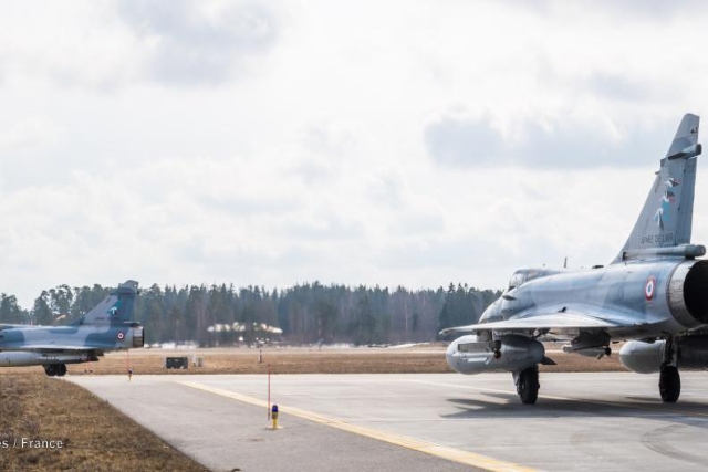 Zelenskyy Announces ‘Significant’ Agreement for Pilot Training in France