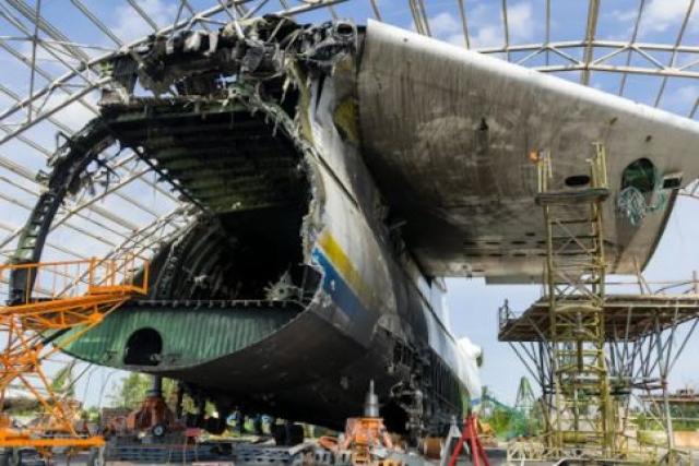 Ukraine Investigation Indicts Former Antonov Bosses in AN-225 Aircraft Destruction