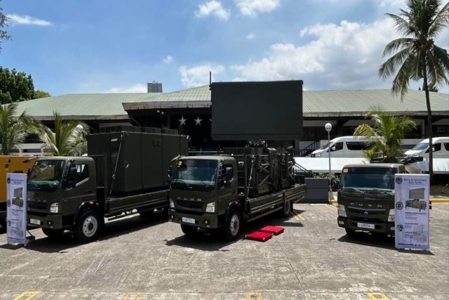 Philippines Receives Mobile Long Range Air Surveillance Radar from Japan