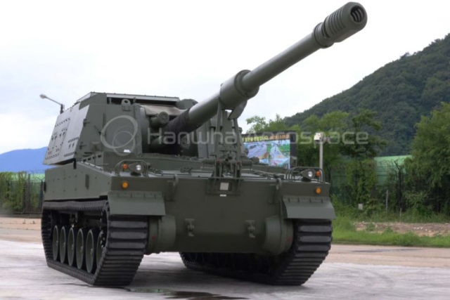 Hanwha Tests Composite Tracks with K9A2 Self-Propelled Guns