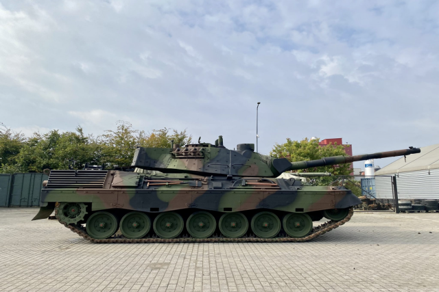 Germany Sends Leopard 1A5 Tanks, Marder IFVs to Ukraine