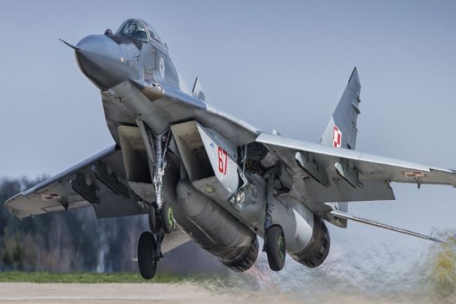 Poland to Hand over First 4 MiG-29 Aircraft to Ukraine, Possibly Armed with American Weapons