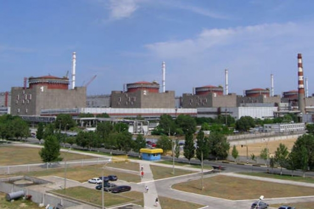 Safety Concerns at Ukraine's Zaporizhzhya Nuclear Power Plant: IAEA to Send Inspectors