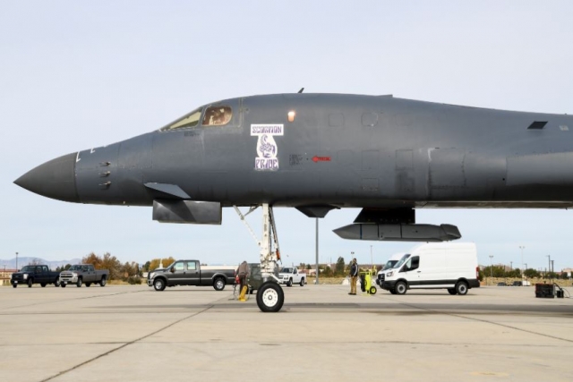 USAF B-1B Carrying Bomb Externally Could be Prelude to Hypersonic Missile Test