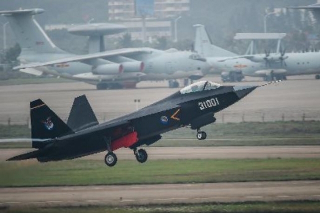 China's New Carrier-based Stealth Jet to Appear by end-2021
