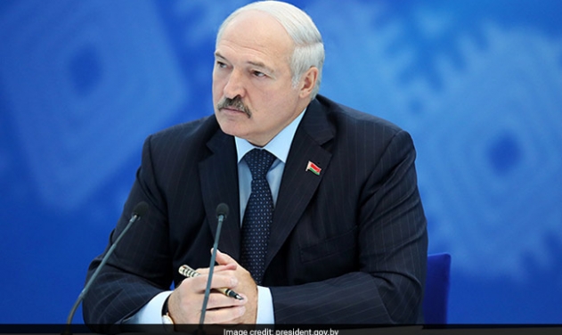Belarus’ Lukashenko Wants to Buy S-400 Air Defense Systems on Loan from Russia