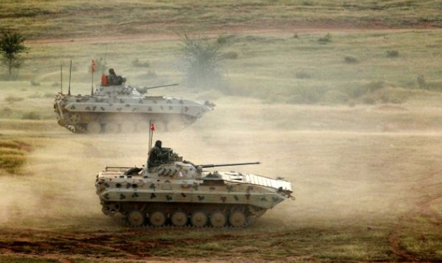 Ukraine Discusses Purchase of Heavy Weapons With Foreign Military Attaches