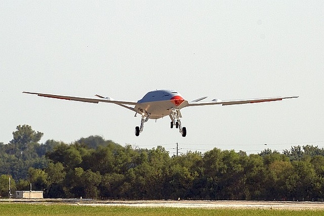 Boeing Marks First Flight of MQ-25 Unmanned Refueler Aircraft