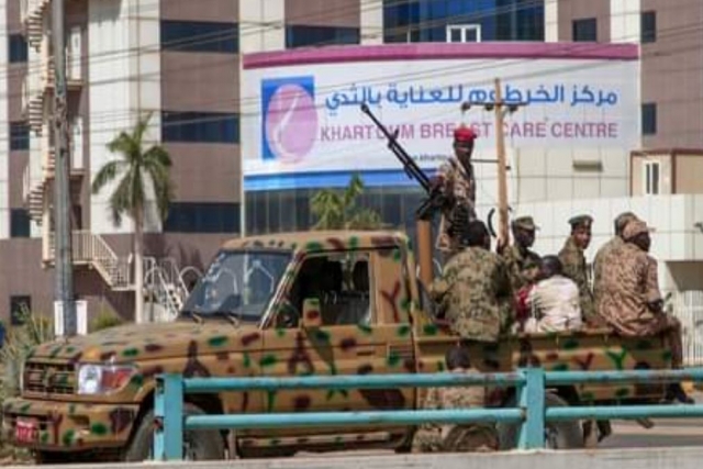 Sudanese Opposition Coalition Calls for Civil Disobedience after Military Dissolves Govt
